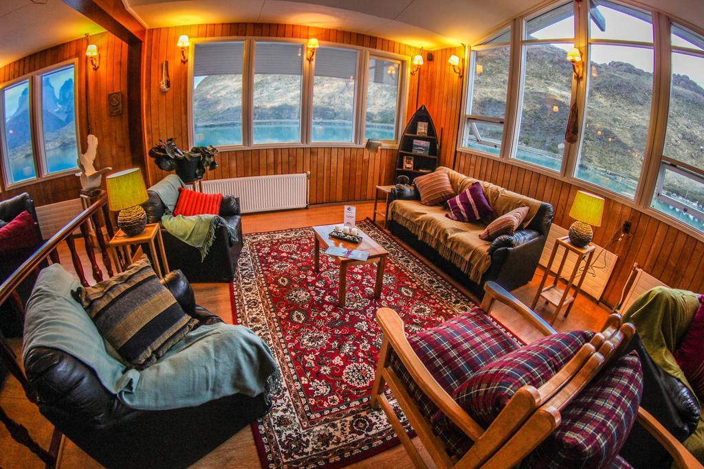 Hosteria Pehoe Torres del Paine National Park Exteriér fotografie